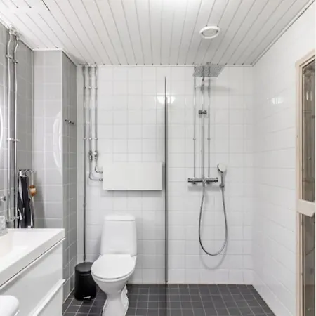 In Herttoniemenranta Apartment *